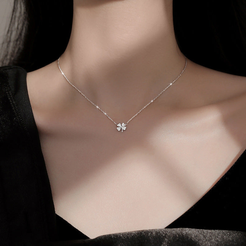 S925 Diamond Four-Leaf Clover Pendant Silver Necklace