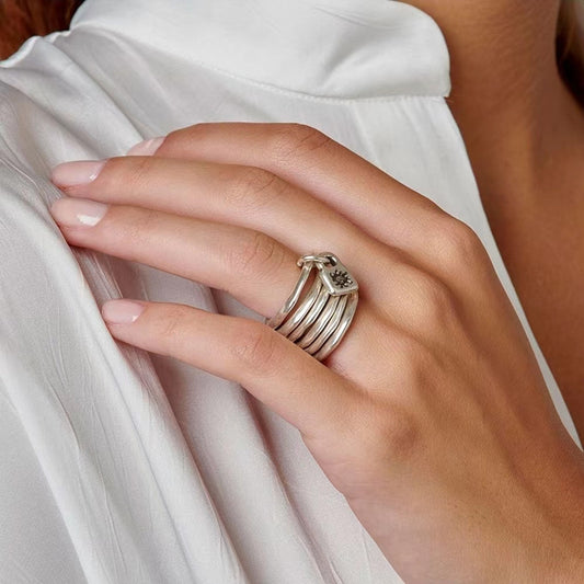 UNOde50 Six-Ring Pendant Ring, Stackable and Detachable