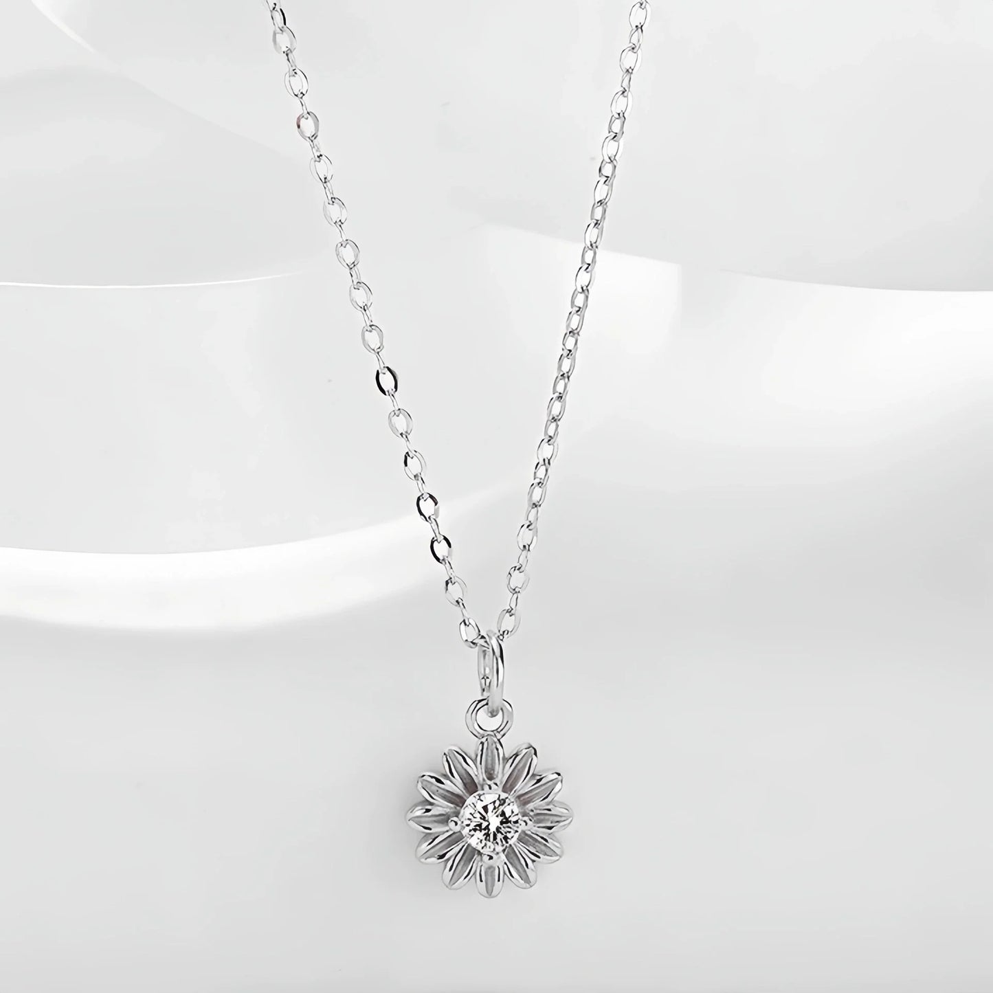 Daisy Flower Silver Earrings Necklace Set in S925 Sterling Silver