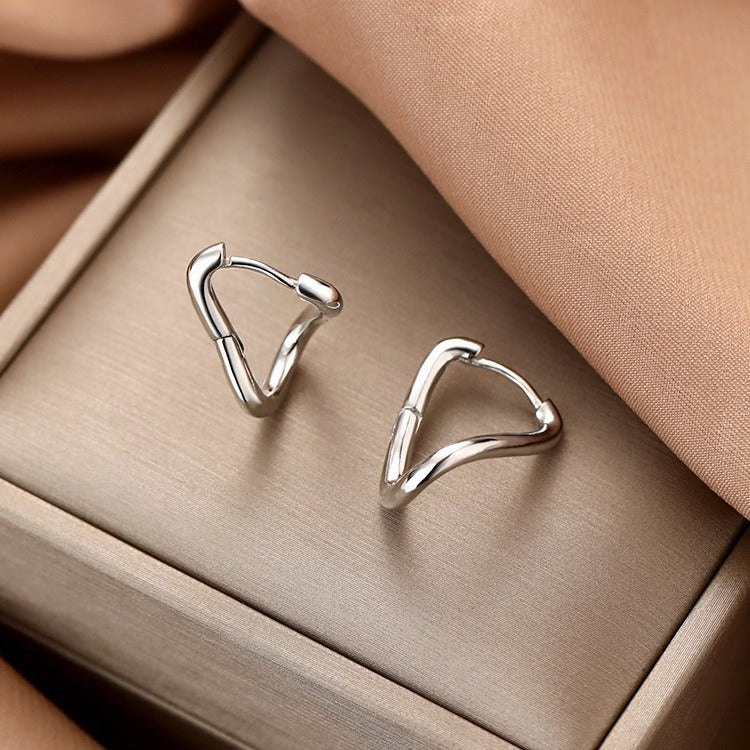 Women's Silver Hoop Earrings in 925 Sterling Silver