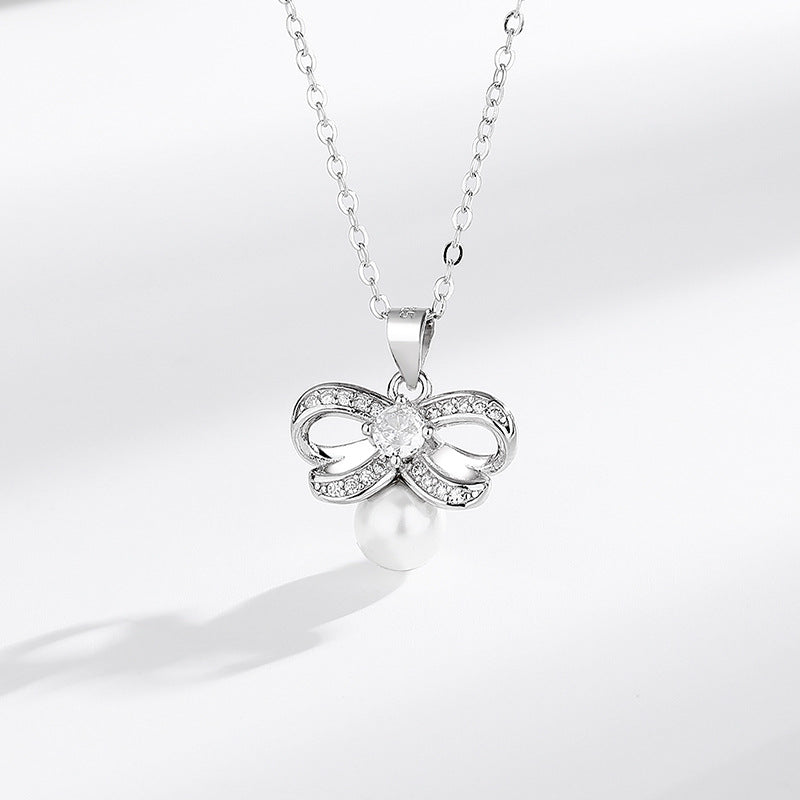 925 Sterling Silver Bow Necklace with Pear