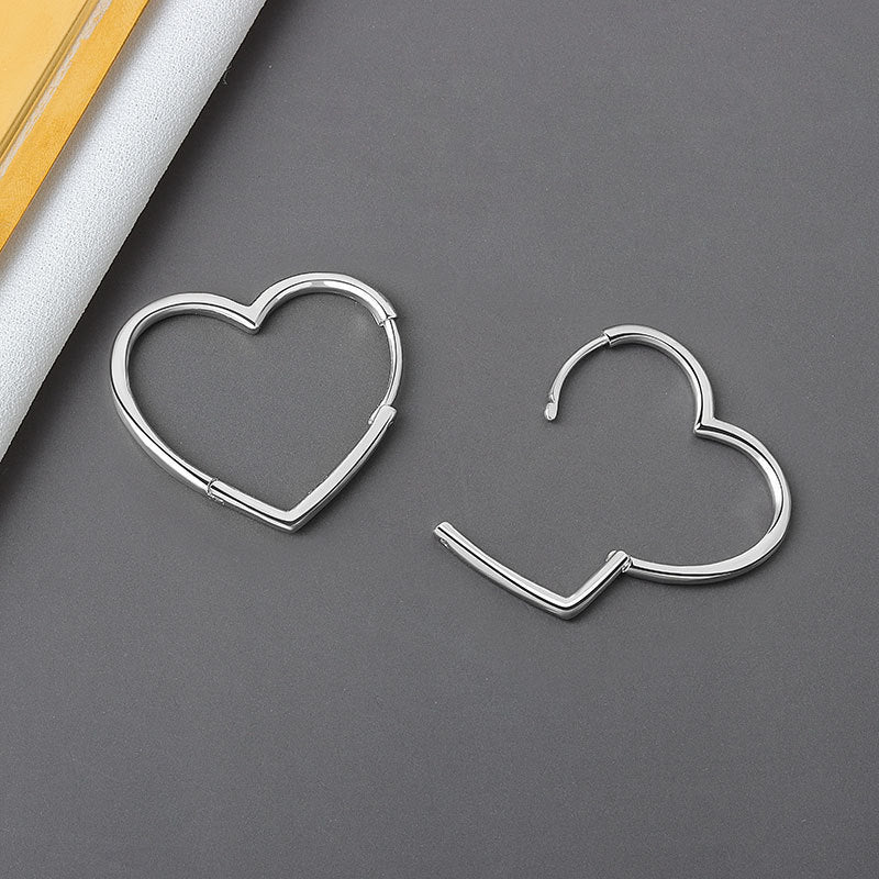 s925 Sterling Silver Heart-Shaped Earrings